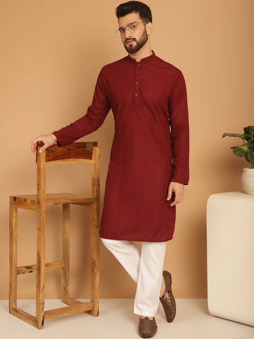 Modern Elegance: Trending Kurta Pajama Designs This Season